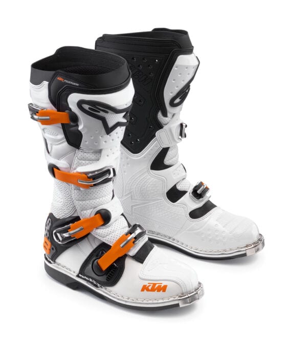 TECH 8 RS BOOTS [Digital]